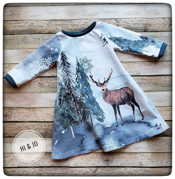 Fabric Cityscape Deer in Snow